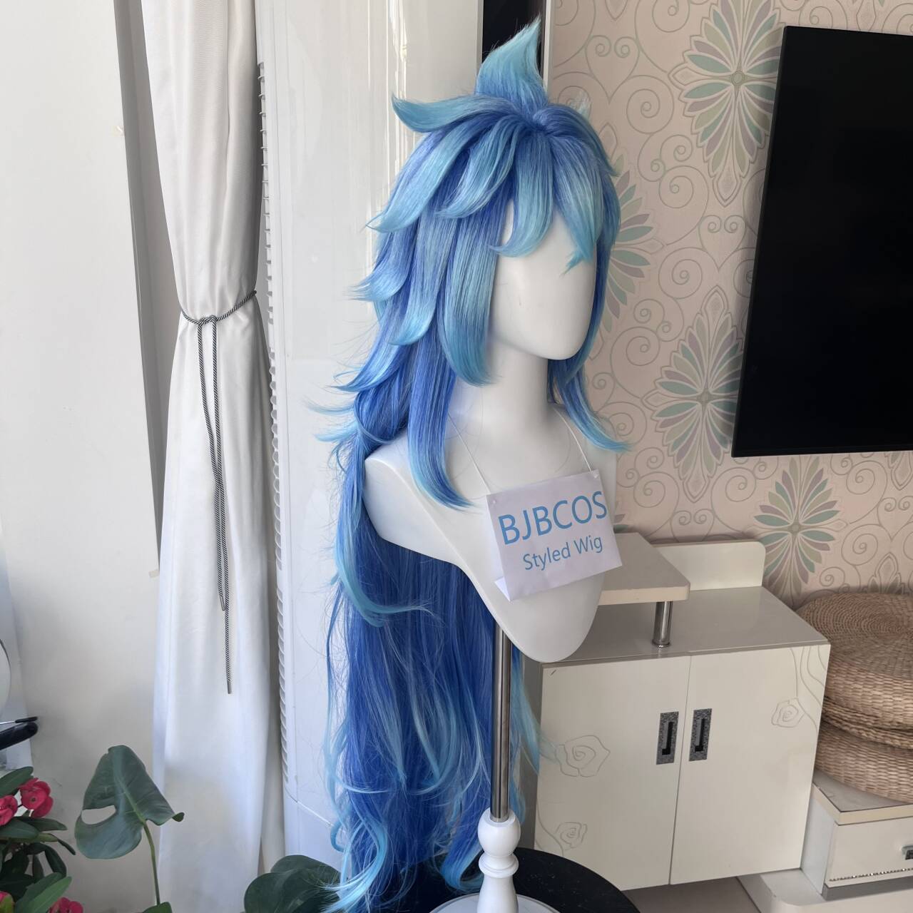Peruca Estilizada Idia Cosplay - Anime Cosplay Blue Hair avaliação e preço