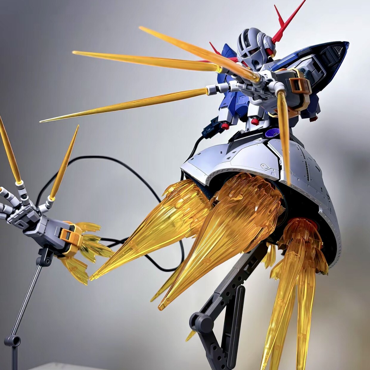 Modelo Montado 1/144 RG 34 Zeo - Bandai Gundam Rg avaliação e preço